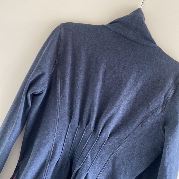 Lululemon Restore Wrap - Picture 13 of 13